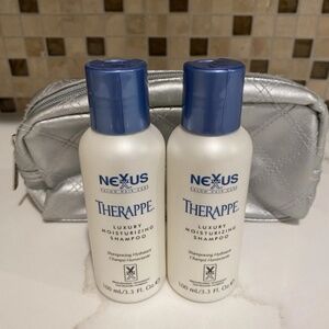 Nexxus Therappe Shampoo Original Formula 2 Bottles 3.3 Fl Oz & Make Up Bag